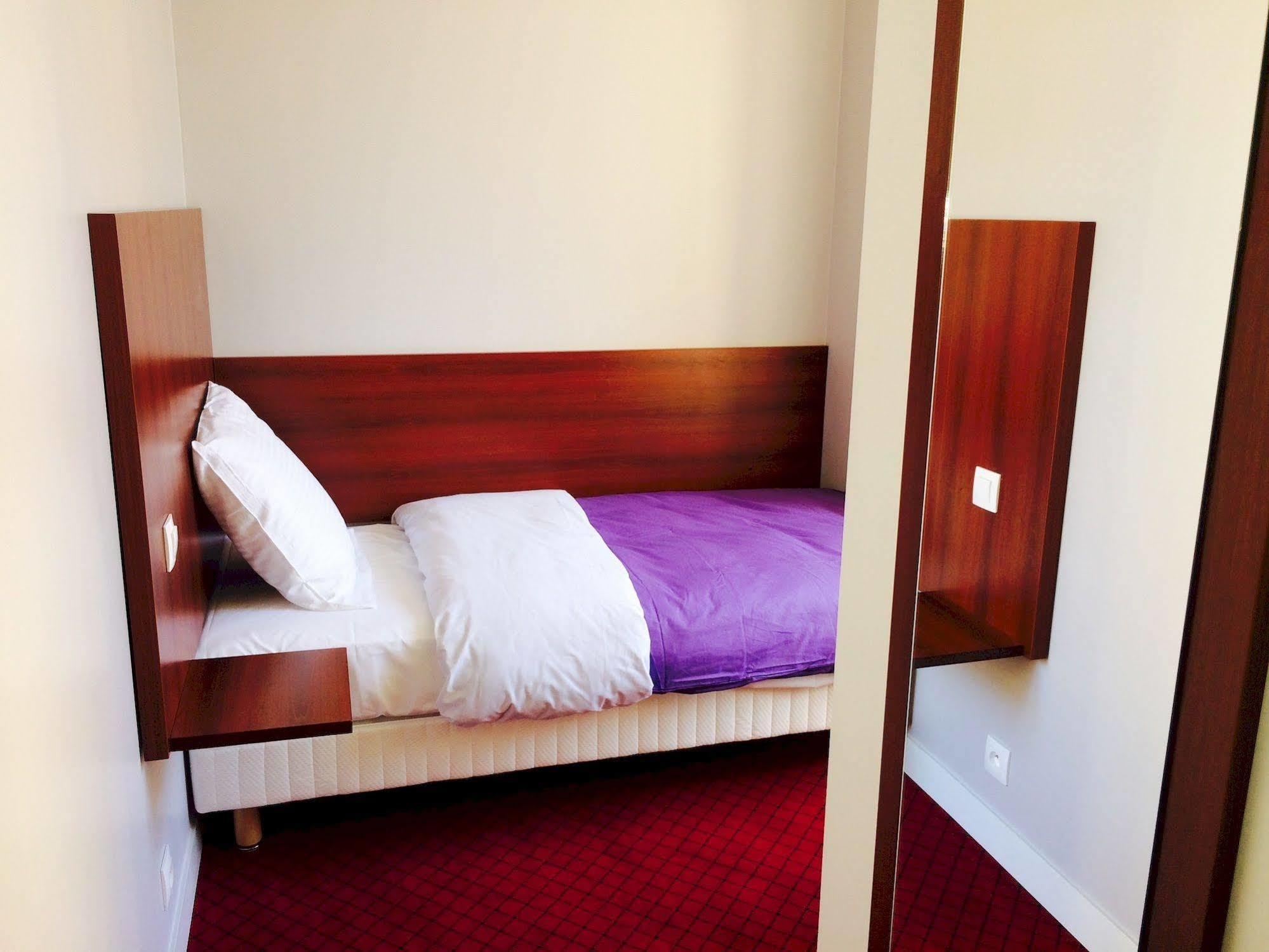 Hotel Rythme Saint-Cloud Exterior photo